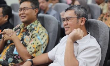 Diskusi Outlook Ekonomi 2017 IMA Dan FTI-UMI