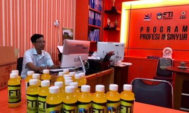 FTI UMI Pasarkan Sirup Markisa Produksi Mediasi Multi Jasa, Sebotol Hanya Rp 9.166